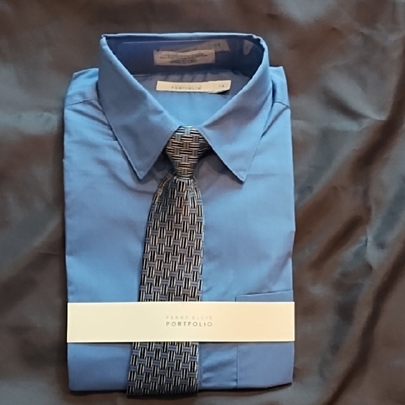 Perry Ellis Portfolio Boys Dress Shirt in Blue with Tie - Picture 1 of 2